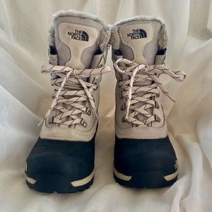 The North Face Chilkat waterproof boots